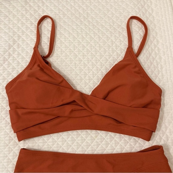 Cupshe Rust Bikini Set - Picture 2 of 5